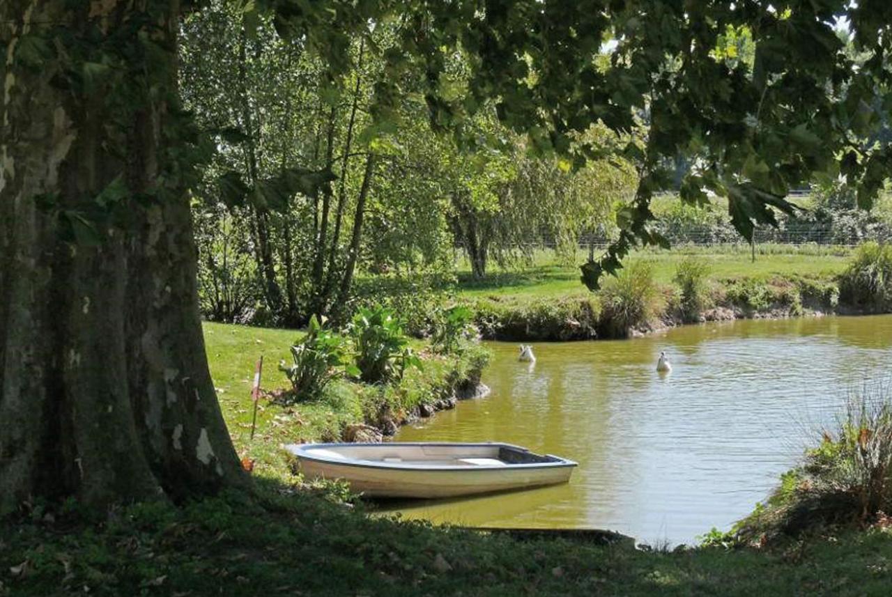 Domaine Ramonjavel, Glamping & Alpaca'S Bed and Breakfast Fongrave Εξωτερικό φωτογραφία