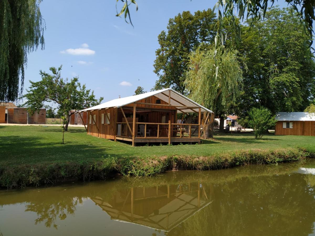 Domaine Ramonjavel, Glamping & Alpaca'S Bed and Breakfast Fongrave Εξωτερικό φωτογραφία