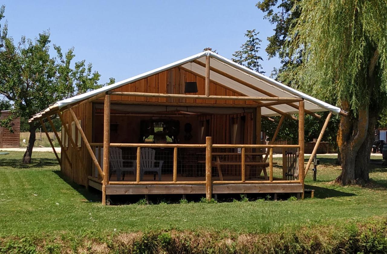 Domaine Ramonjavel, Glamping & Alpaca'S Bed and Breakfast Fongrave Εξωτερικό φωτογραφία